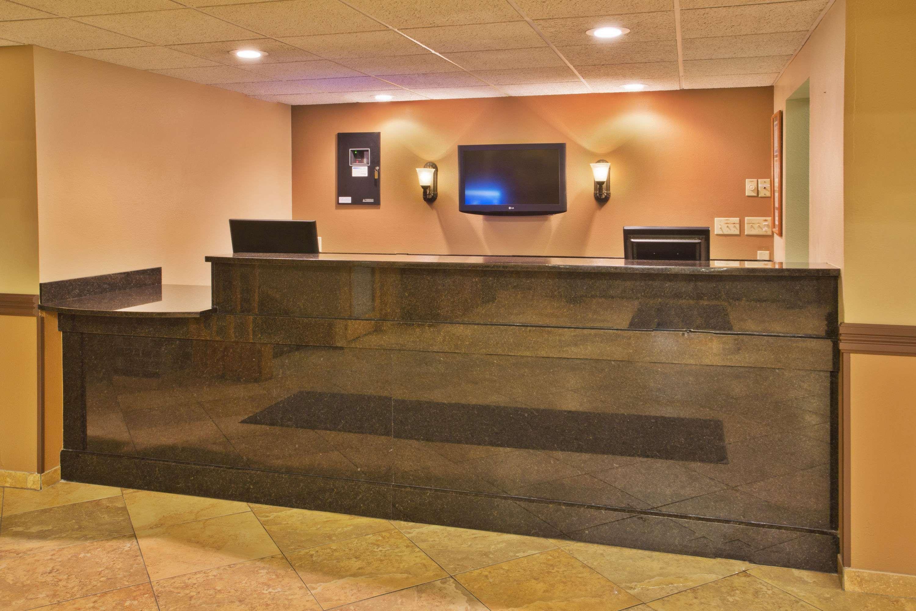 Americinn By Wyndham Aberdeen Event Center Extérieur photo