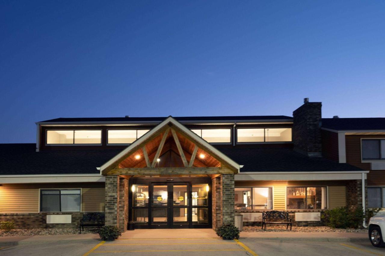 Americinn By Wyndham Aberdeen Event Center Extérieur photo